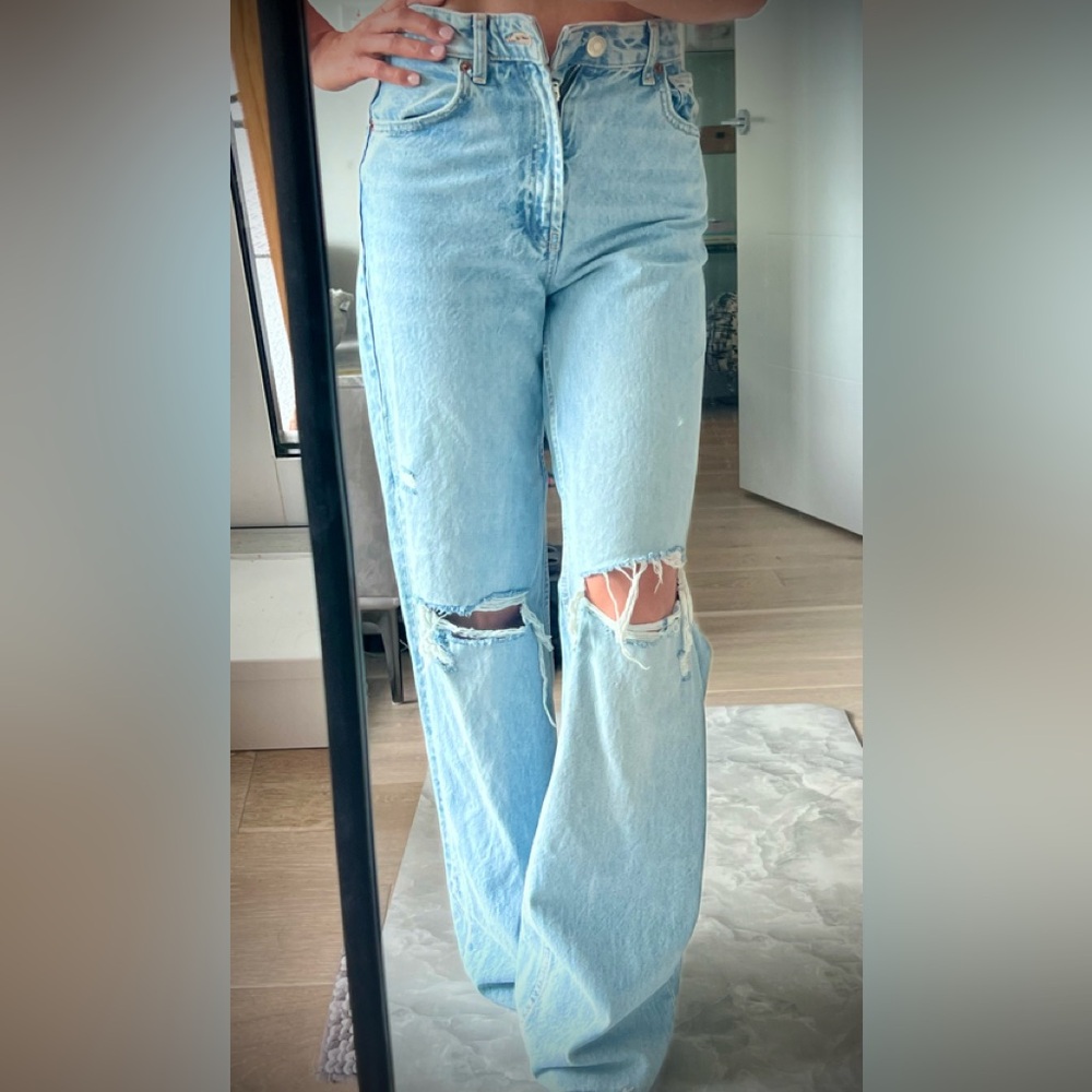 Light Blue Distressed Women's Jeans